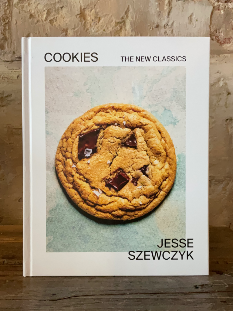 Cookies the New Classics: a Baking Book