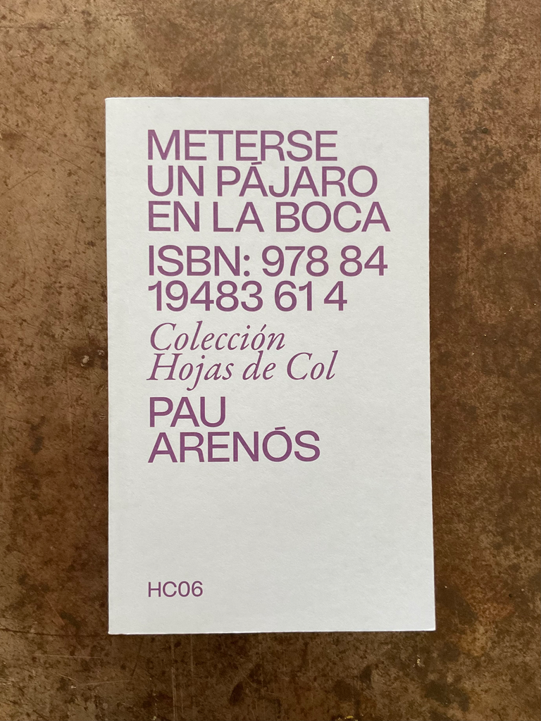 METERSE   UN   PÁJARO   EN   LA   BOCA.   SOBRE   LO   INSÓLITO   EN   LA