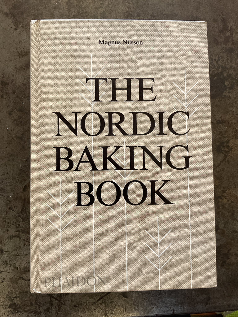 The Nordic baking book