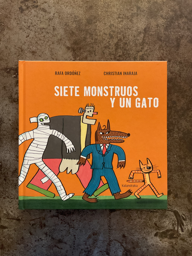 SIETE MONSTRUOS Y UN GATO