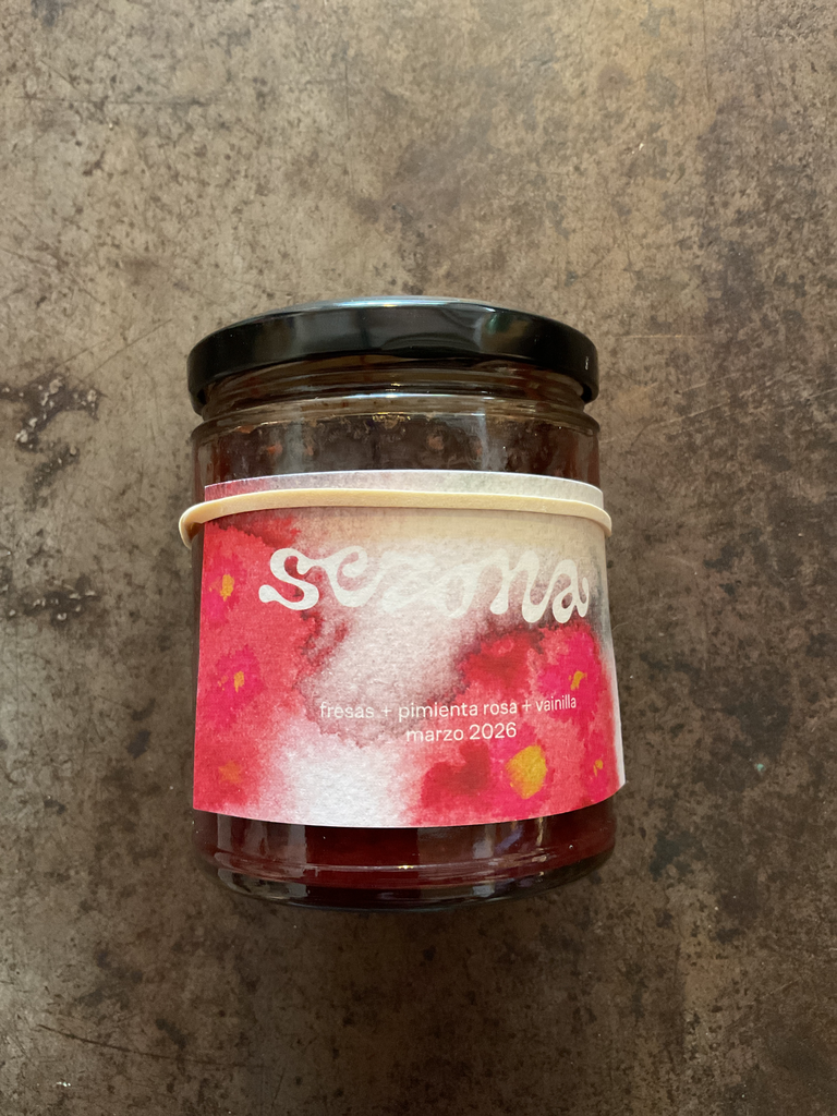 Sezona: Mermelada fresa+pimienta rosa+vainilla