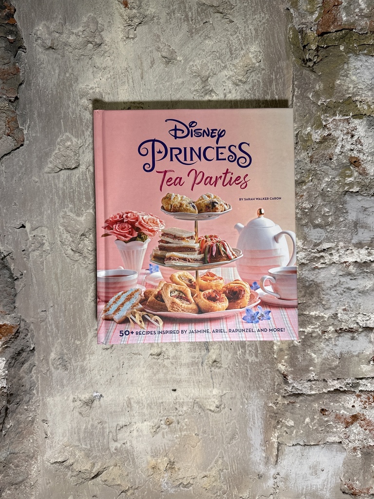 Disney Princess Tea Parties Cookbook (Kids Cookbooks, Disney Fans)