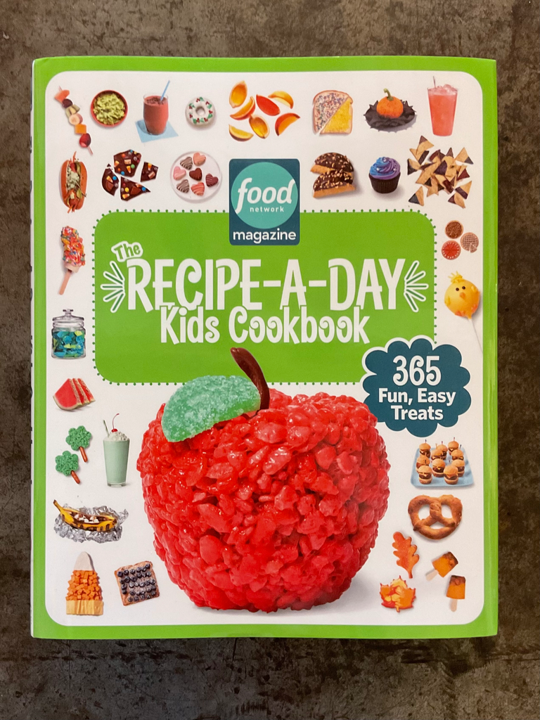 Food Network Magazine the Recipe-A-Day Kids Cookbook: 365 Fun, Easy Treats