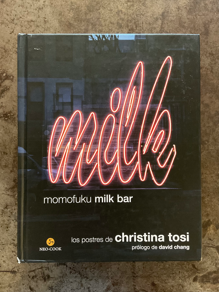 Momofuku Milk Bar: A Cookbook