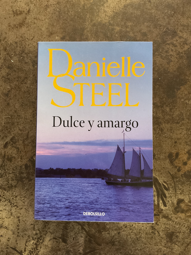 DULCE Y AMARGO